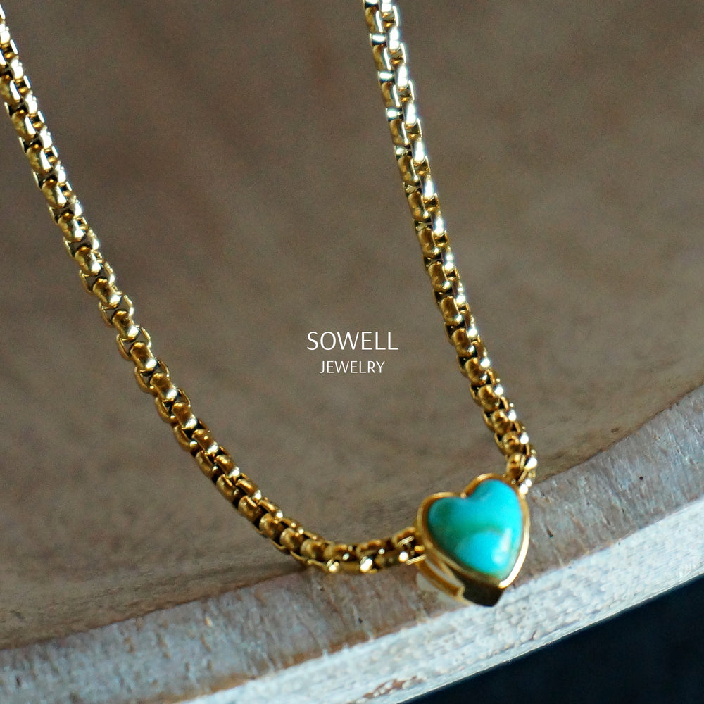 
                  
                    18K Gold Heart Necklace - Turquoise
                  
                