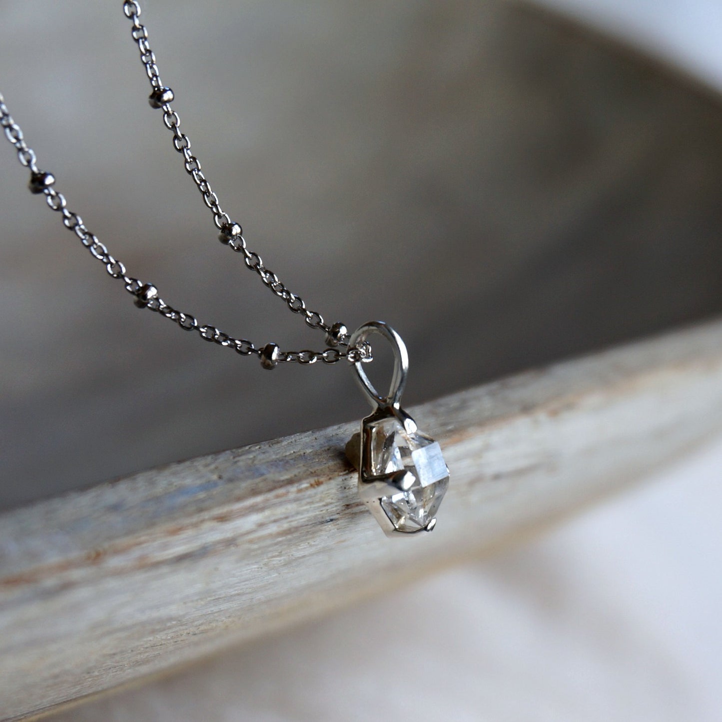 Herkimer Diamond Necklace | Herkimer diamonds encased in sil… | Flickr